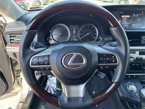 Used 2018 Lexus ES 350 w/ Premier Package image 28