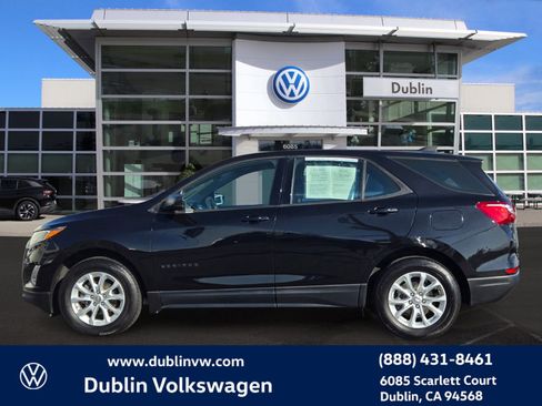 Used 2018 Chevrolet Equinox LS w/ LPO, Blackout Package image 7