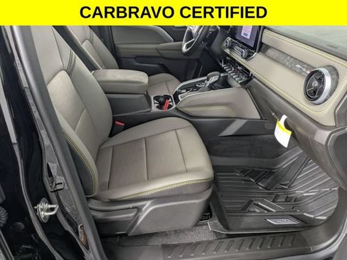 Certified 2026 Chevrolet Colorado ZR2 w/ Technology Package AWD/4WD image 35