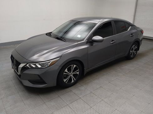 Used 2020 Nissan Sentra SV w/ Trunk Package FWD image 2