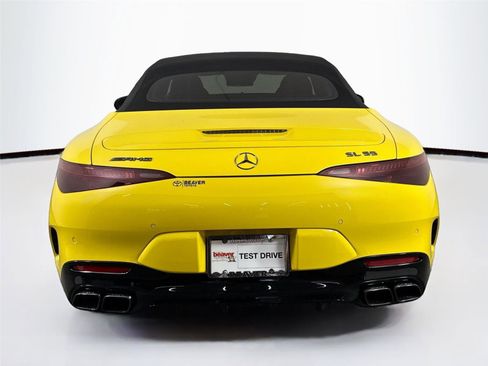 Used 2022 Mercedes-Benz SL 55 AMG 4MATIC image 12