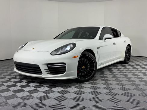 Used 2016 Porsche Panamera GTS image 1