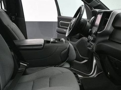 Used 2023 RAM 1500 Big Horn AWD/4WD image 10