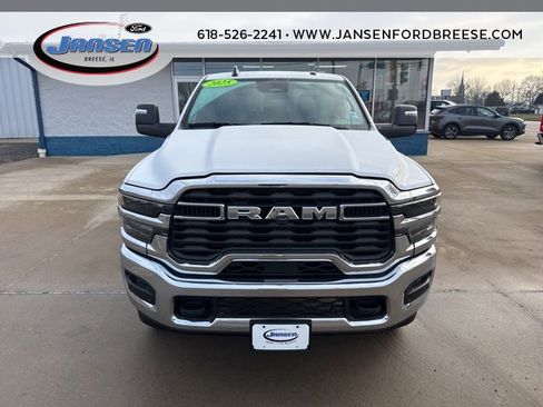 Used 2025 RAM 2500 Big Horn image 2