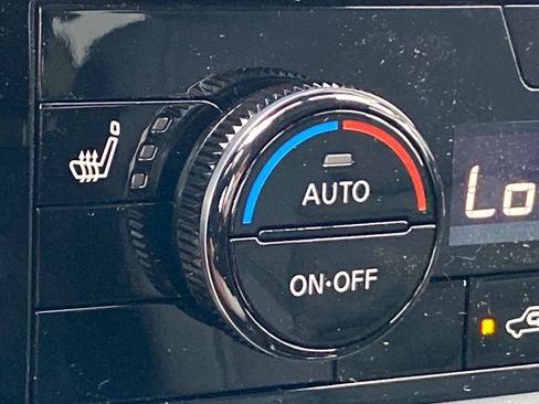 New 2026 Nissan Pathfinder SV image 21