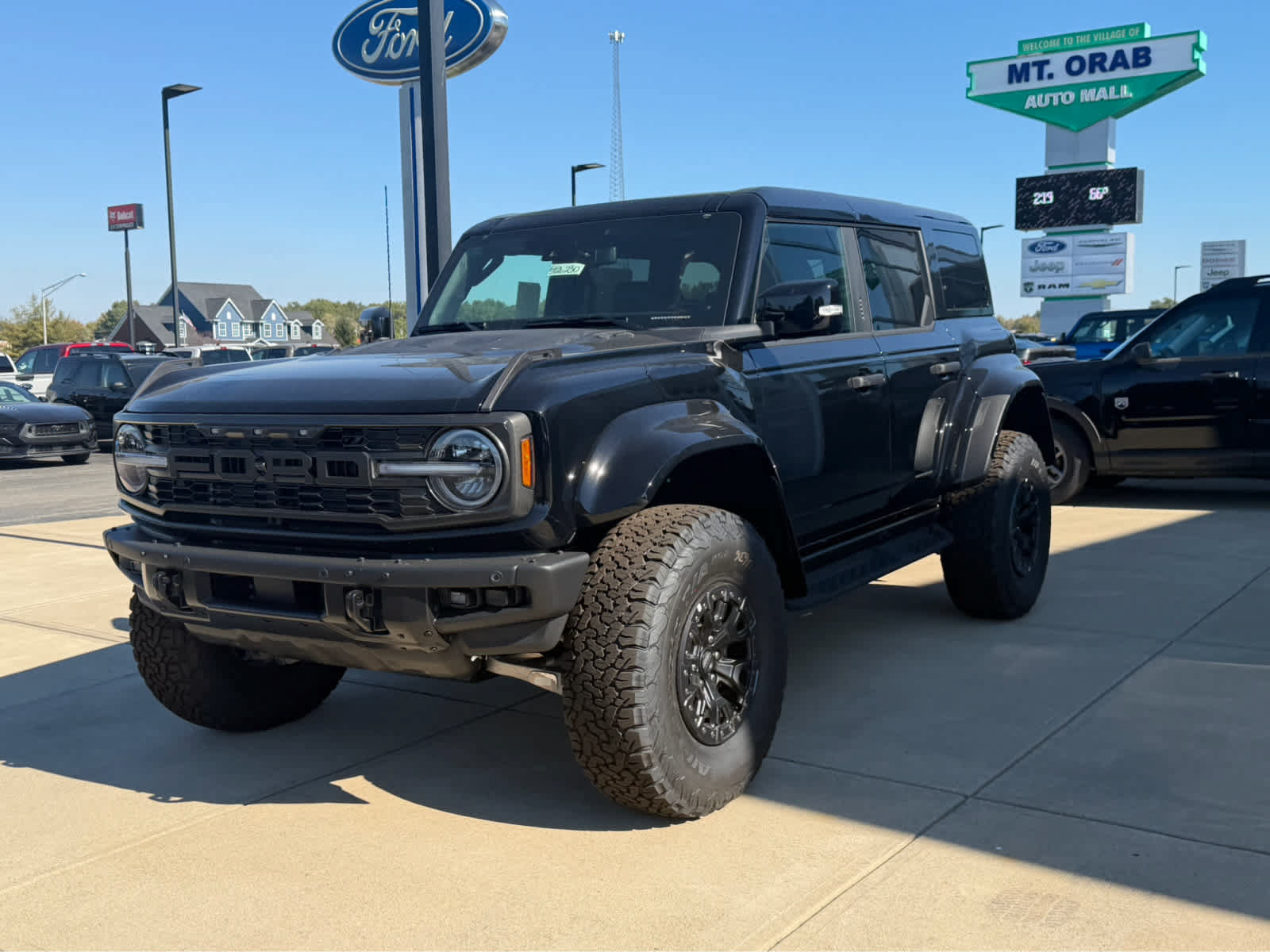 New 2026 Ford Bronco Raptor AWD/4WD image 1
