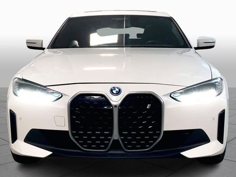 Used 2023 BMW i4 eDrive35 image 4