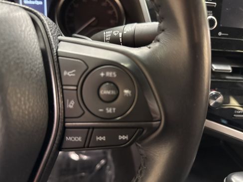 Used 2023 Toyota Camry SE w/ Convenience Package image 40