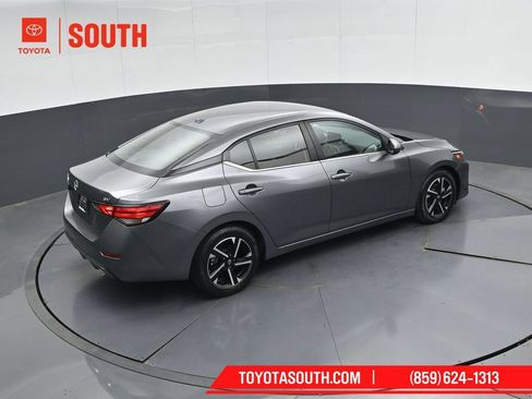 Used 2024 Nissan Sentra SV FWD image 42