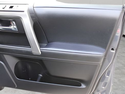 Certified 2024 Toyota 4Runner Limited AWD/4WD image 29