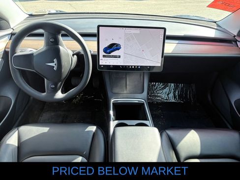 Used 2022 Tesla Model 3 Long Range AWD/4WD image 8