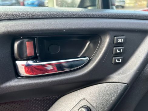 Used 2017 Subaru Forester 2.0XT Touring image 17