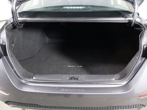Used 2024 Nissan Sentra SV FWD image 18