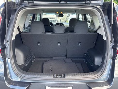 Used 2025 Kia Soul LX w/ LX Technology Package FWD image 10