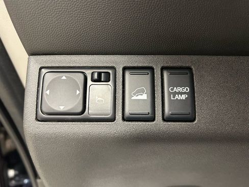 Used 2017 Nissan Frontier PRO-4X w/ Pro-4x Luxury Package image 13