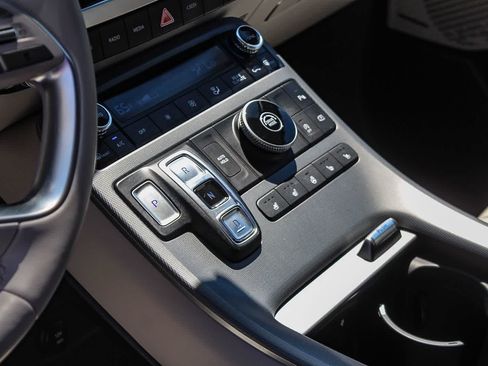 Used 2023 Hyundai Palisade Limited FWD image 24