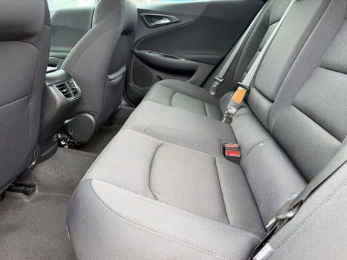 Used 2025 Chevrolet Malibu LT FWD image 10