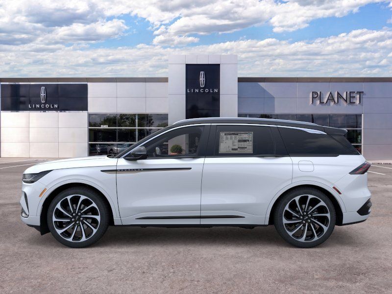 New 2026 Lincoln Nautilus Black Label AWD/4WD image 3
