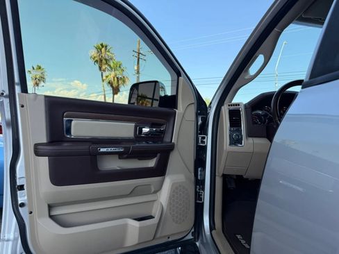 Used 2016 RAM 1500 Laramie w/ Convenience Group AWD/4WD image 35