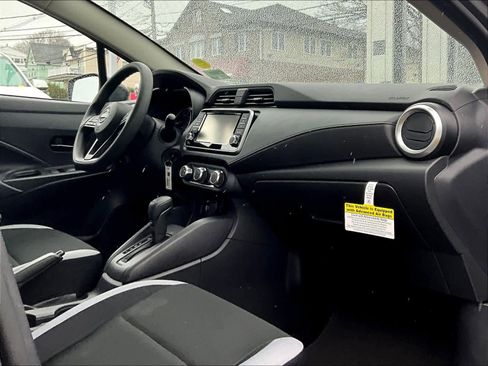 Used 2025 Nissan Versa S w/ Trunk Package FWD image 14