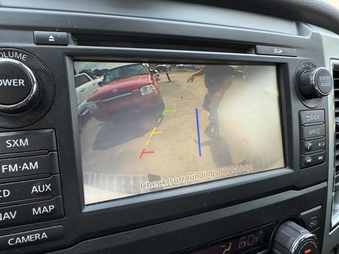 Used 2018 Nissan Titan PRO-4X image 16