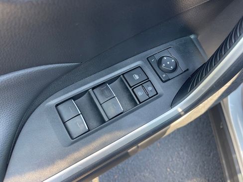 Used 2024 Toyota RAV4 XLE image 8