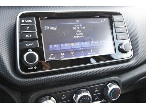 Used 2024 Nissan Kicks S image 19