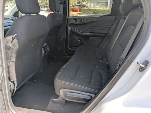 Used 2025 Ford Escape Active image 24