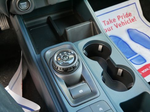 New 2026 Ford Maverick Lariat image 9