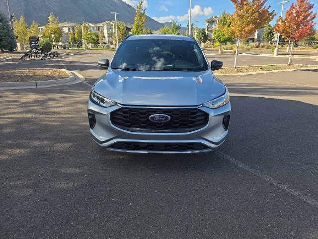 Used 2023 Ford Escape ST-Line w/ Tech Pack #1 FWD image 8