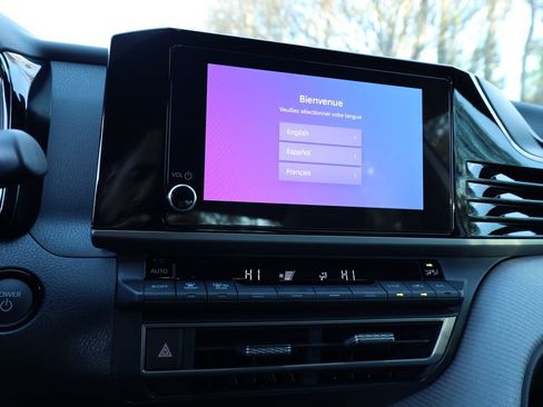 Used 2026 Toyota Camry SE image 8