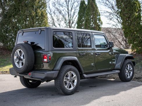 Used 2021 Jeep Wrangler Unlimited Sahara image 6