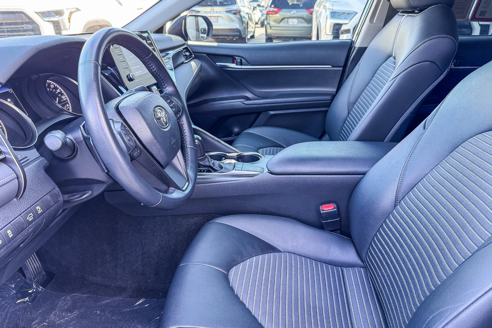 Certified 2023 Toyota Camry SE FWD image 17