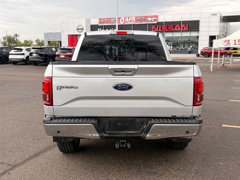Used 2017 Ford F150 Lariat w/ Equipment Group 502A Luxury AWD/4WD image 5