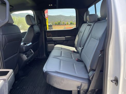 Used 2022 Ford F150 Lightning Lariat w/ Max Trailer Tow Package AWD/4WD image 25