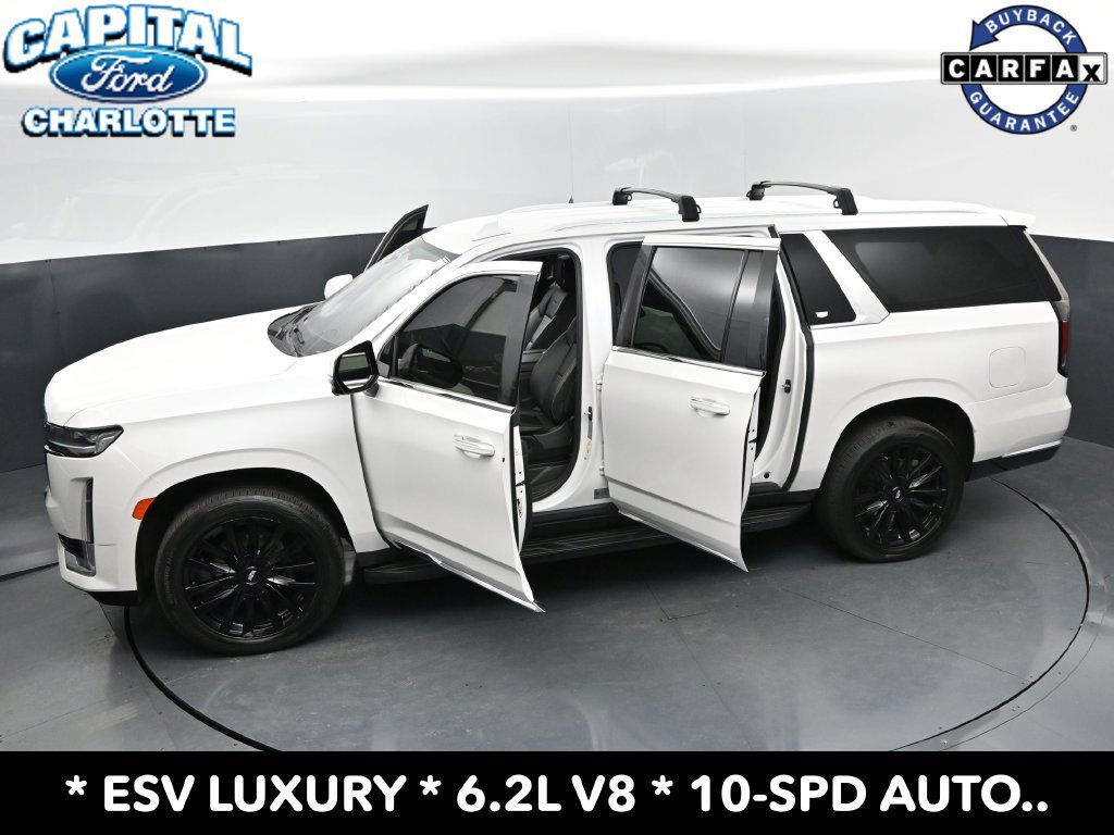 Used 2022 Cadillac Escalade ESV Luxury w/ LPO, Floor Liner Package AWD/4WD image 33