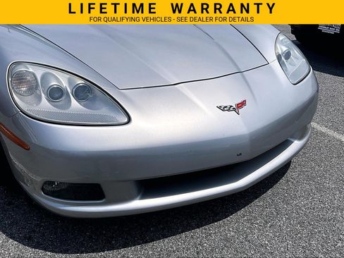 Used 2006 Chevrolet Corvette Convertible w/ Preferred Equipment Group RWD image 5