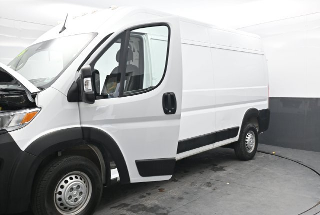 Used 2026 RAM ProMaster 2500 w/ Convenience Group FWD image 41