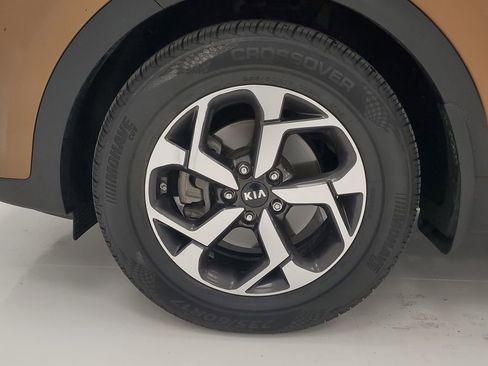 Used 2021 Kia Sportage LX image 8