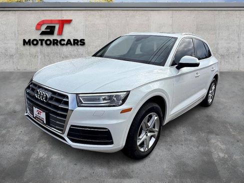 Used 2019 Audi Q5 2.0T Premium w/ Convenience Package image 1