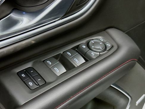 Used 2022 Chevrolet Tahoe RST w/ Sport Performance Package image 20