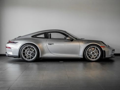 Used 2026 Porsche 911 GT3 image 8