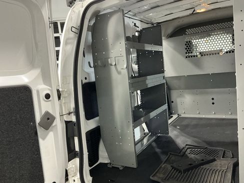 Used 2021 Nissan NV200 SV image 10