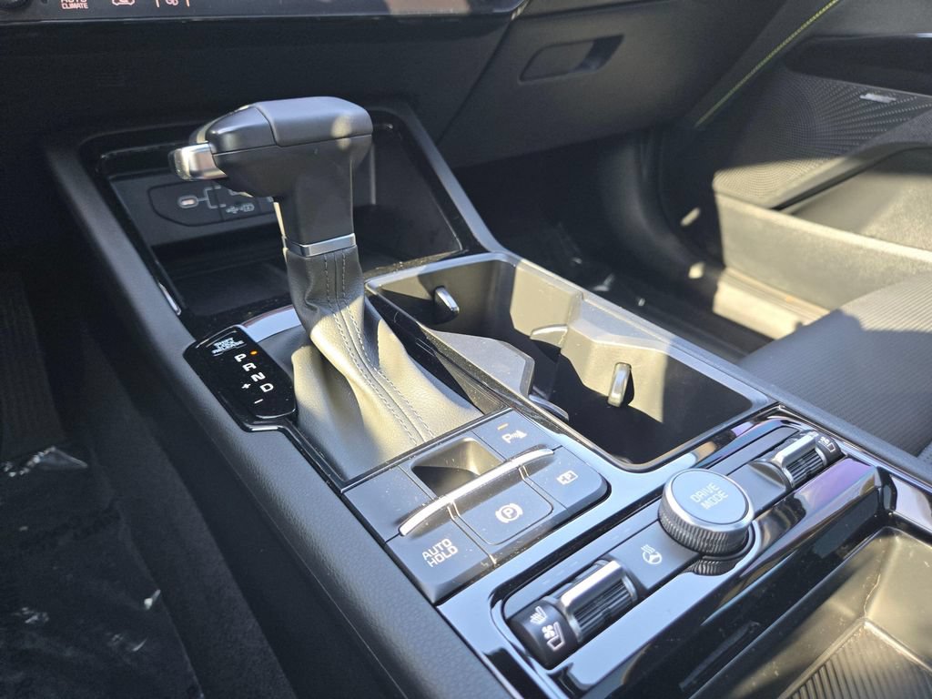 Used 2025 Kia K5 GT w/ GT1 Package FWD image 34