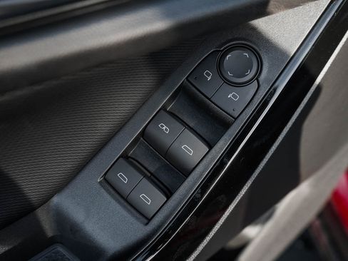 New 2027 Chevrolet Equinox LT AWD/4WD image 16