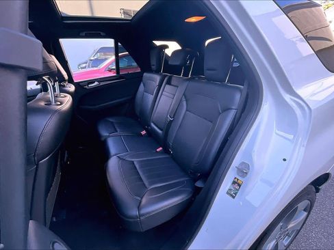 Used 2018 Mercedes-Benz GLE 350 4MATIC image 20