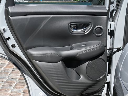 New 2026 Honda HR-V EX-L image 11