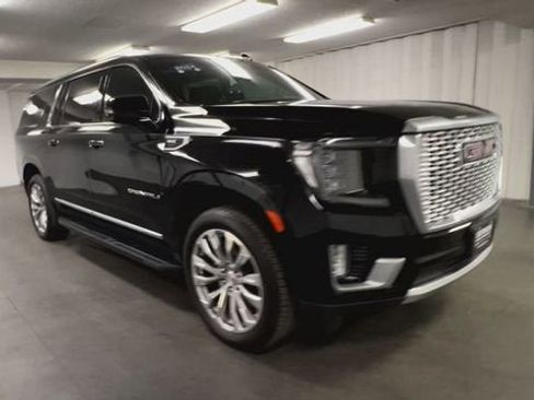 Certified 2024 GMC Yukon XL Denali w/ Advanced Technology Package image 2
