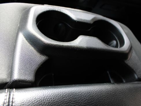 Used 2021 RAM 1500 Tradesman AWD/4WD image 27