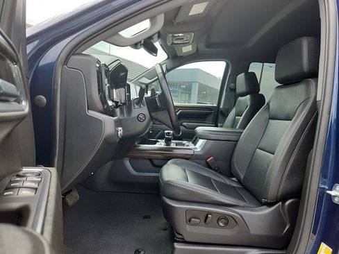 Used 2023 GMC Sierra 1500 SLT w/ SLT Premium Package AWD/4WD image 8